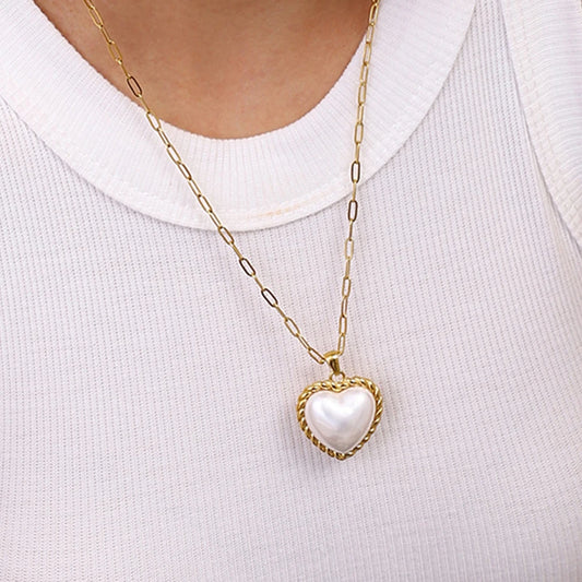 Heart Shaped Pearl Necklace