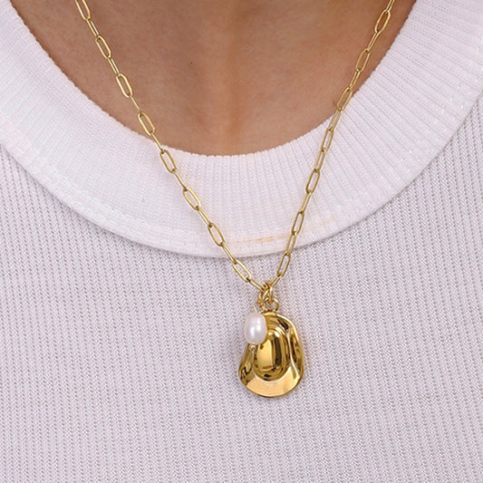 Hat Pendant Necklace